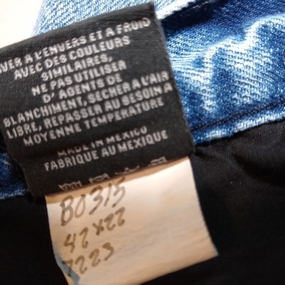 Black Orchard Juniors 27 Faded Jean Distressed unhemmed Mini Skirt New Tags FLAW - Picture 8 of 8